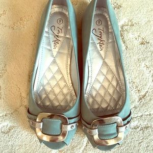 Flat opened toe shoes. Like new.